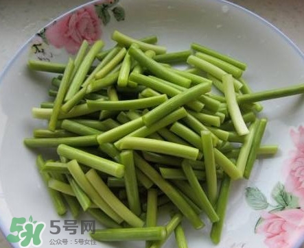蒜苔焯水多久？蒜苔焯水幾分鐘