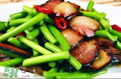 蒜苔是辛辣食物嗎？蒜苔算辛辣食物嗎