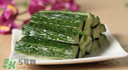 生吃黃瓜有什么好處？黃瓜生吃好還是熟吃好