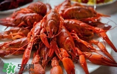 油燜大蝦怎么做好吃？正宗潛江油燜大蝦做法