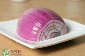 洋蔥和皮皮蝦能一起吃嗎？皮皮蝦和洋蔥可以同吃嗎？