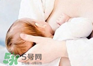 胸很大奶水卻很少怎么回事？胸大卻沒有奶水該怎么辦？