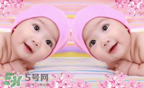 胎動的早懷的就是男孩嗎？胎動的如何判斷性別？