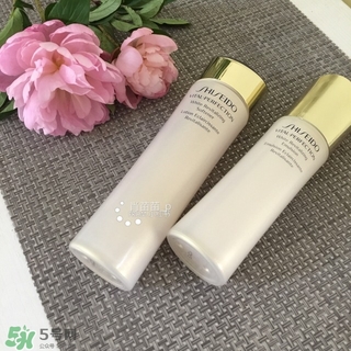 悅薇水乳滋潤和清爽哪個好？悅薇水乳滋潤和清爽區(qū)別
