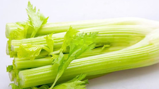 西芹是芹菜嗎？西芹和芹菜的區(qū)別