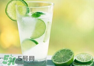 檸檬水什么時(shí)候喝最好？檸檬水什么時(shí)間喝最好