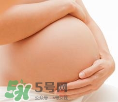 孕婦摸肚子對(duì)胎兒有什么危害嗎？孕婦摸肚子的正確方法？