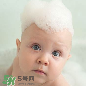 寶寶濕疹可以涂郁美凈嗎？ 寶寶濕疹涂什么管用？