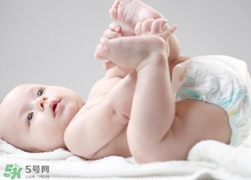 寶寶發(fā)燒有什么物理降溫法？寶寶發(fā)燒怎么降溫快？