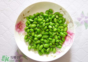 青豆不能和什么一起吃？青豆和什么相克？