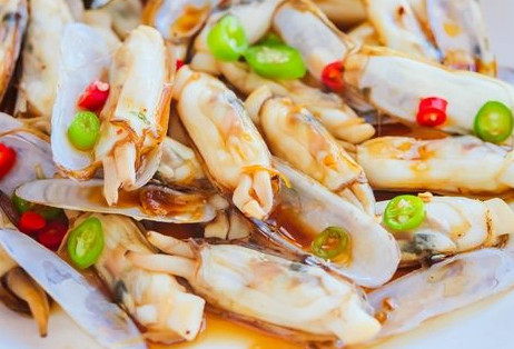 蟶子能和啤酒一起吃嗎？喝啤酒能吃蟶子嗎