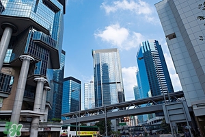 6月去香港穿什么？六月份去香港穿什么衣服？