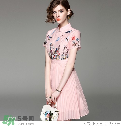 6月去香港穿什么？六月份去香港穿什么衣服？