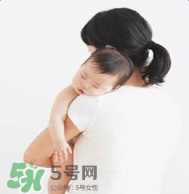 哺乳期可以染頭發(fā)嗎？哺乳期染發(fā)對孩子有危害嗎？