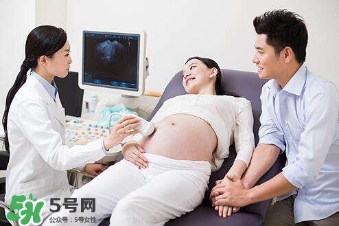 四維彩超能看出男女嗎？四維彩超能看清手指嗎？