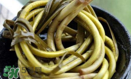 怎樣腌蒜苔容易儲存？怎樣腌蒜苔放的時間長