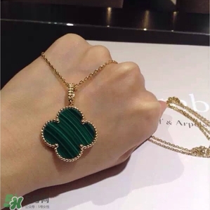 梵克雅寶項鏈?zhǔn)鞘裁床馁|(zhì)？vca項鏈?zhǔn)屈S金的嗎