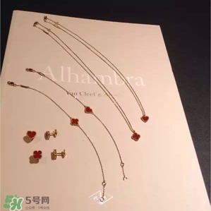 梵克雅寶項鏈?zhǔn)鞘裁床馁|(zhì)？vca項鏈?zhǔn)屈S金的嗎