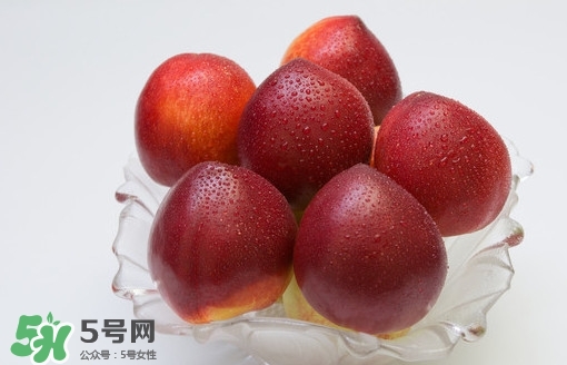 油桃什么時候成熟？油桃什么季節(jié)成熟