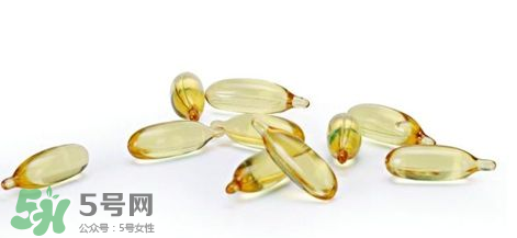 嬰兒吃魚肝油有什么好處？嬰兒吃魚肝油會(huì)拉肚子嗎？