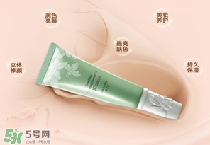 用cc霜還用bb霜嗎？用cc霜之前需要用bb嗎？