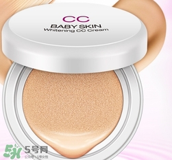 用cc霜之后要用散粉嗎？用cc霜之后要用蜜粉定妝嗎？