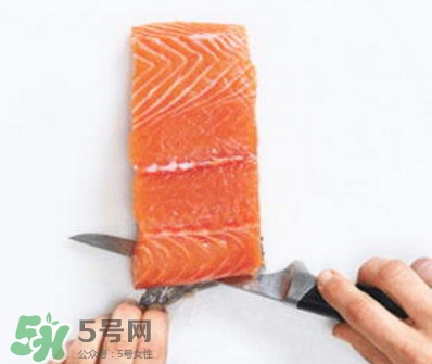 三文魚有刺嗎？三文魚的刺怎么處理