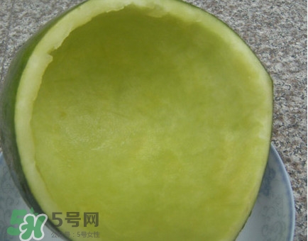 西瓜皮能吃嗎？西瓜皮怎么做好吃