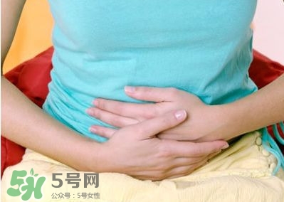 月經(jīng)少而黑什么原因？月經(jīng)少而黑怎么調(diào)理