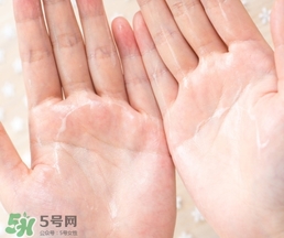 dr.wu杏仁酸亮白化妝水怎么樣？dr.wu杏仁酸化妝水功效