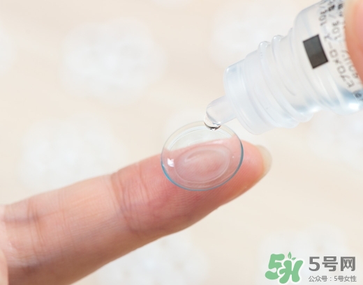 獅王隱形眼鏡輔助液怎么用？獅王隱形眼鏡輔助液使用方法