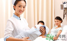 夏天坐月子可以天天洗澡嗎？夏季坐月子能洗澡嗎？
