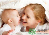 夏天坐月子太熱怎么辦？夏天坐月子如何給產(chǎn)婦降溫？