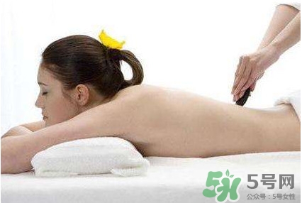 刮痧拔罐可以同時做嗎？刮痧拔罐能一起做嗎