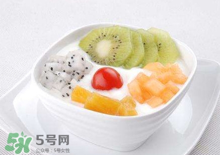 蓮霧能和酸奶一起吃嗎？酸奶可以和蓮霧一起吃嗎？