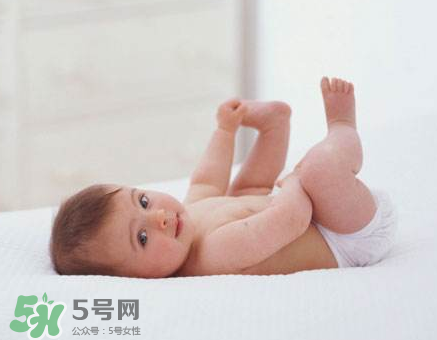 寶寶尿布疹可以擦紅霉素軟膏嗎？紅霉素軟膏對尿布疹有效嗎？