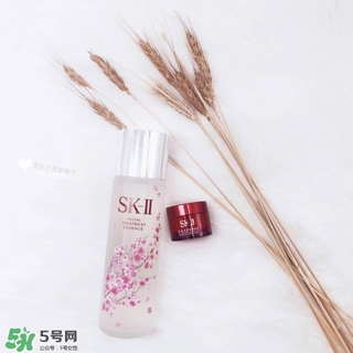 sk2櫻花版和普通版的區(qū)別 skii櫻花神仙水和普通版哪個貴？