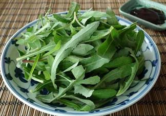 苦菜要焯水嗎？焯苦菜的水能喝嗎？
