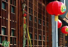 艾草掛門上是什么意思？艾草放門口什么作用？