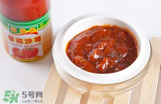 番茄醬是番茄沙司嗎？番茄醬和番茄沙司有什么不同？
