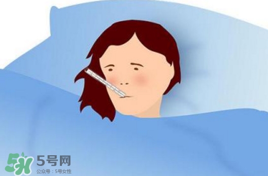 病毒性感冒發(fā)燒怎么辦？病毒性感冒癥狀有哪些