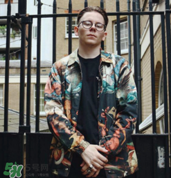 undercover是什么牌子？undercover是什么檔次？