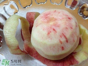 吃桃子要不要削皮？吃桃子的去皮方法