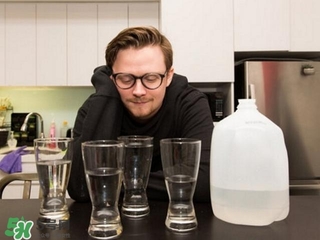30天不喝飲料，妹子的對比照令人震驚 喝白開水的好處
