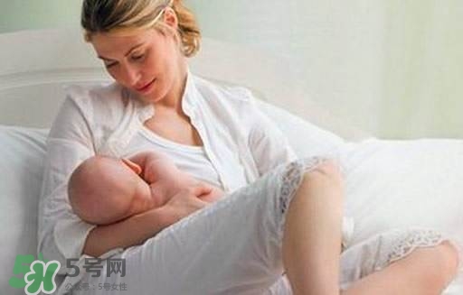 哺乳期能吃櫻桃嗎？哺乳期吃櫻桃寶寶會(huì)上火嗎？