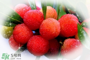 楊梅吃多了會(huì)上火嗎？楊梅吃多了會(huì)胖嗎？
