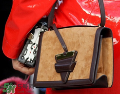 loewe三角包正品多少錢？羅意威巴塞羅那三角包專柜價格