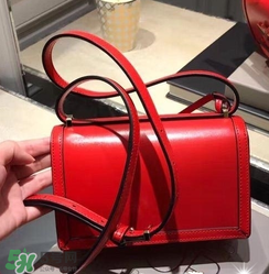 loewe三角包怎么看真假？羅意威巴塞羅那三角包真假辨別