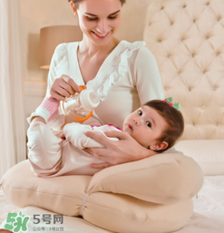 哺乳枕有必要買(mǎi)嗎？哺乳枕是不是必須品呢？