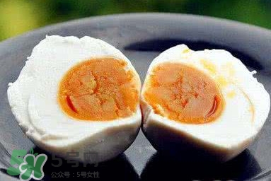 咸鴨蛋為什么會(huì)臭？咸鴨蛋為什么會(huì)苦